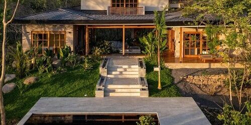 recycled-ocean-plastic-tiles-timber-stone-tropical-house-costa-rica-coast-garton-group-architecture-designboom-700-500×400-22b08q85r128