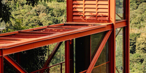 casa-castela-biri-nova-lima-brazil-designboom-700-500×400-22b08q85r426