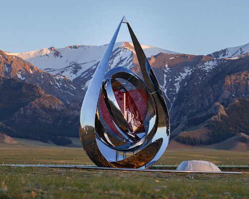 mirrored-water-drop-installation-heart-sayram-lake-china-zhide-designboom-700-1-500×400-22b08q85r304