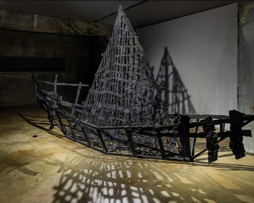 steel-hanji-vessel-memory-cold-war-bunker-seoul-checksy-choi-eotieum-the-ply-of-longing-designboom-700-500×400-22b08q85r400