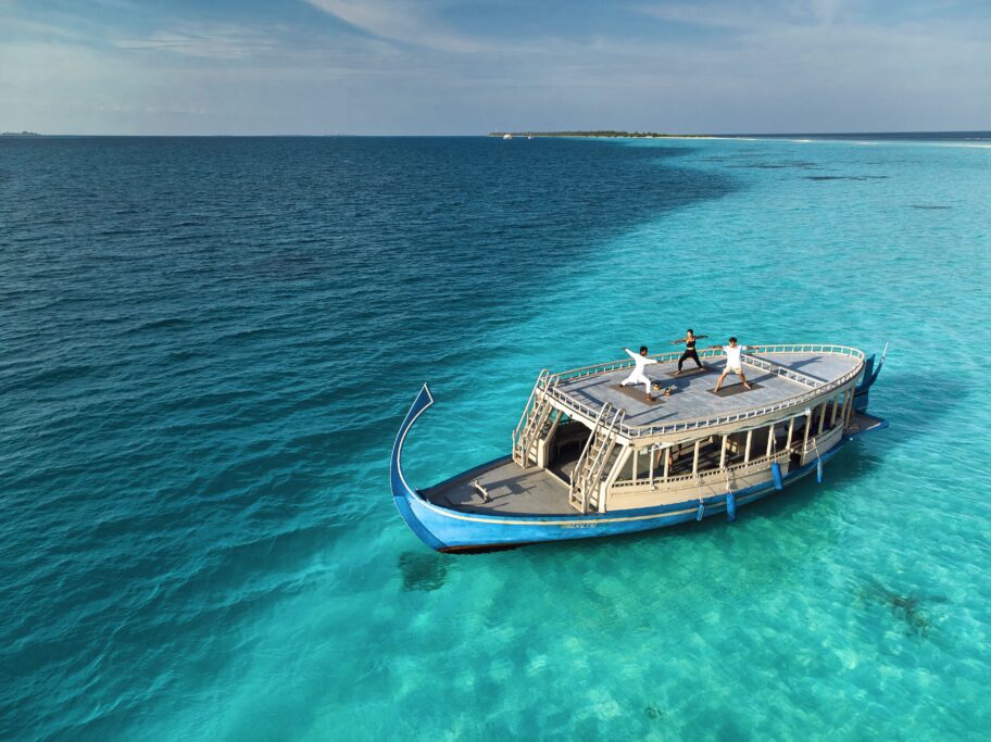 Yoga20on20a20dhow