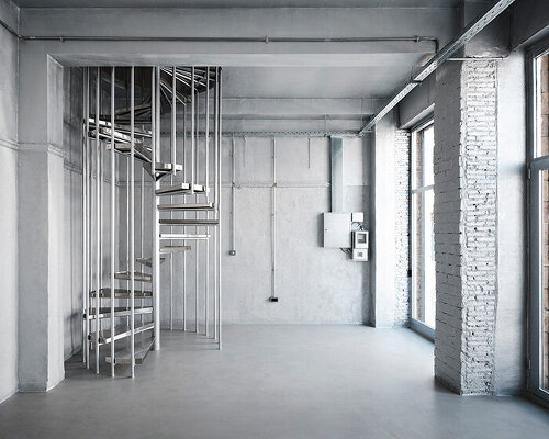 mpnyc-manhattan-projects-new-york-city-former-port-warehouse-adaptable-cultural-space-piraeus-andreas-kostopoulos-designboom-700-500×400-22b08q85r582