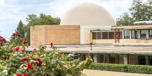 florida-southern-college-frank-lloyd-wright-planetarium-restoration-designboom-700-500×400-22b08q85r325