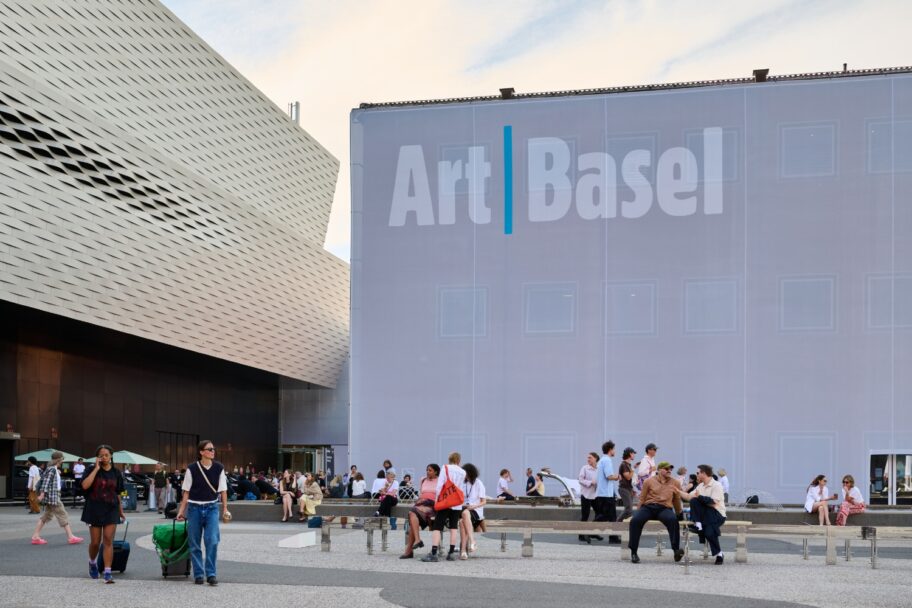 j6NVKplw7YB4LMJrcPdo3A2FPrint_approx_21_x_14_cm_ABB26__Messeplatz__Messeplatz_Project__Na_HiRes-5_1500x1000